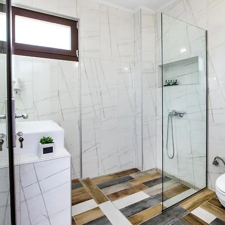 Hotel Ermioni Sea View 3*