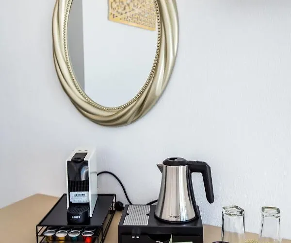 Ermioni Sea View 3* 리메나리아