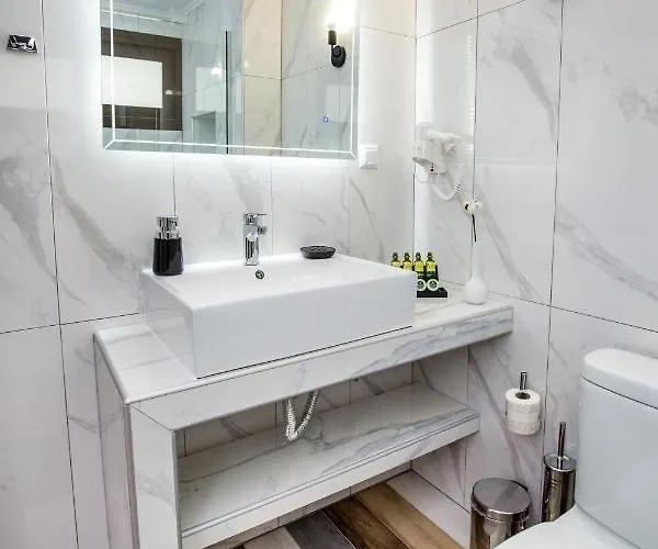 호텔 Ermioni Sea View 리메나리아