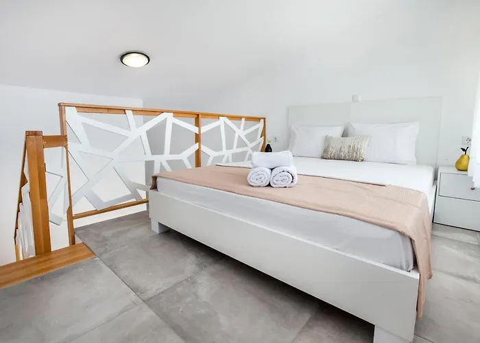 Ermioni Sea View 3* 리메나리아